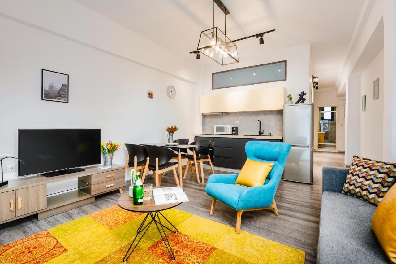 Kula Apartments City Center Exarchia Atene Esterno foto
