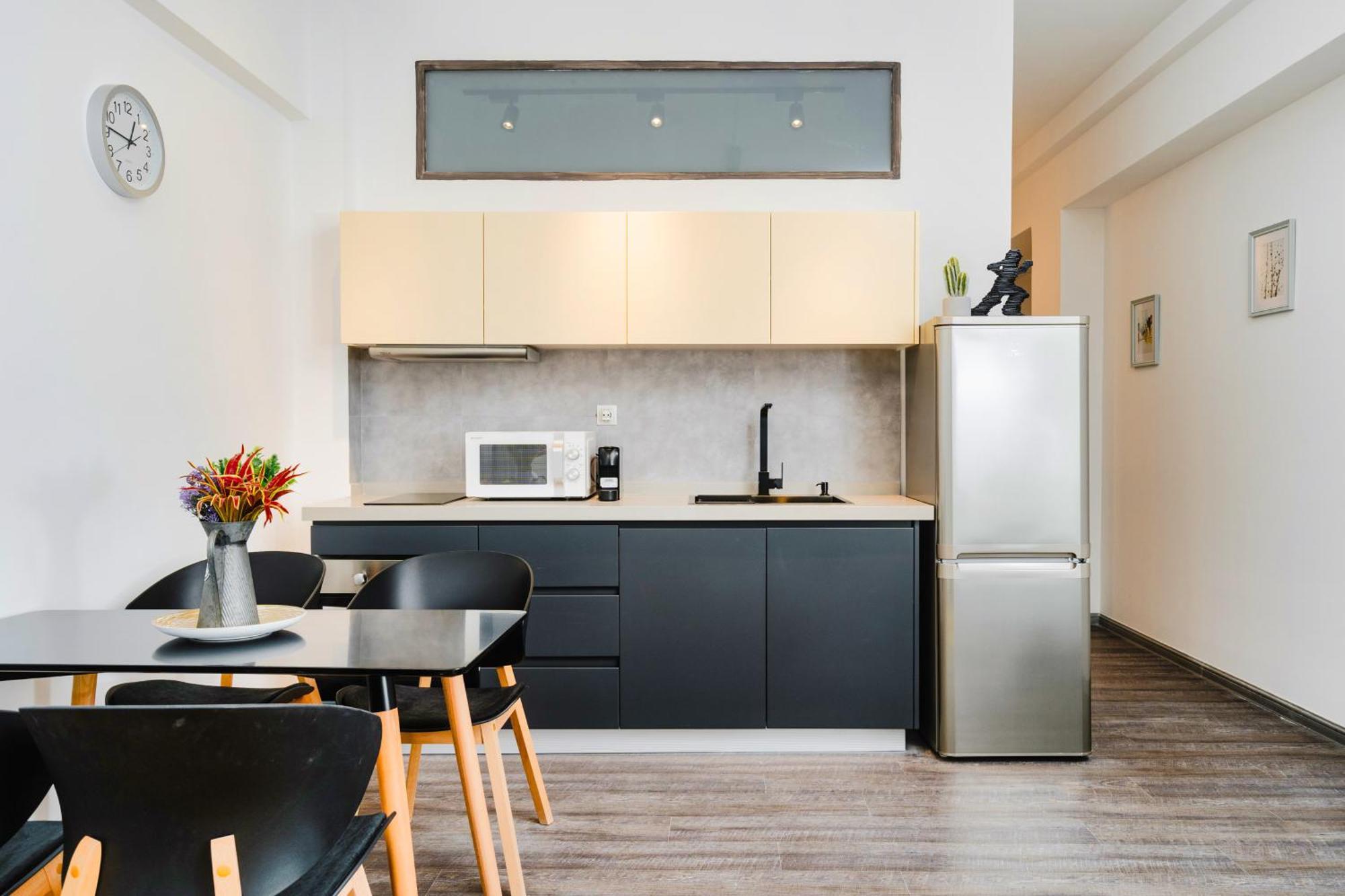 Kula Apartments City Center Exarchia Atene Esterno foto